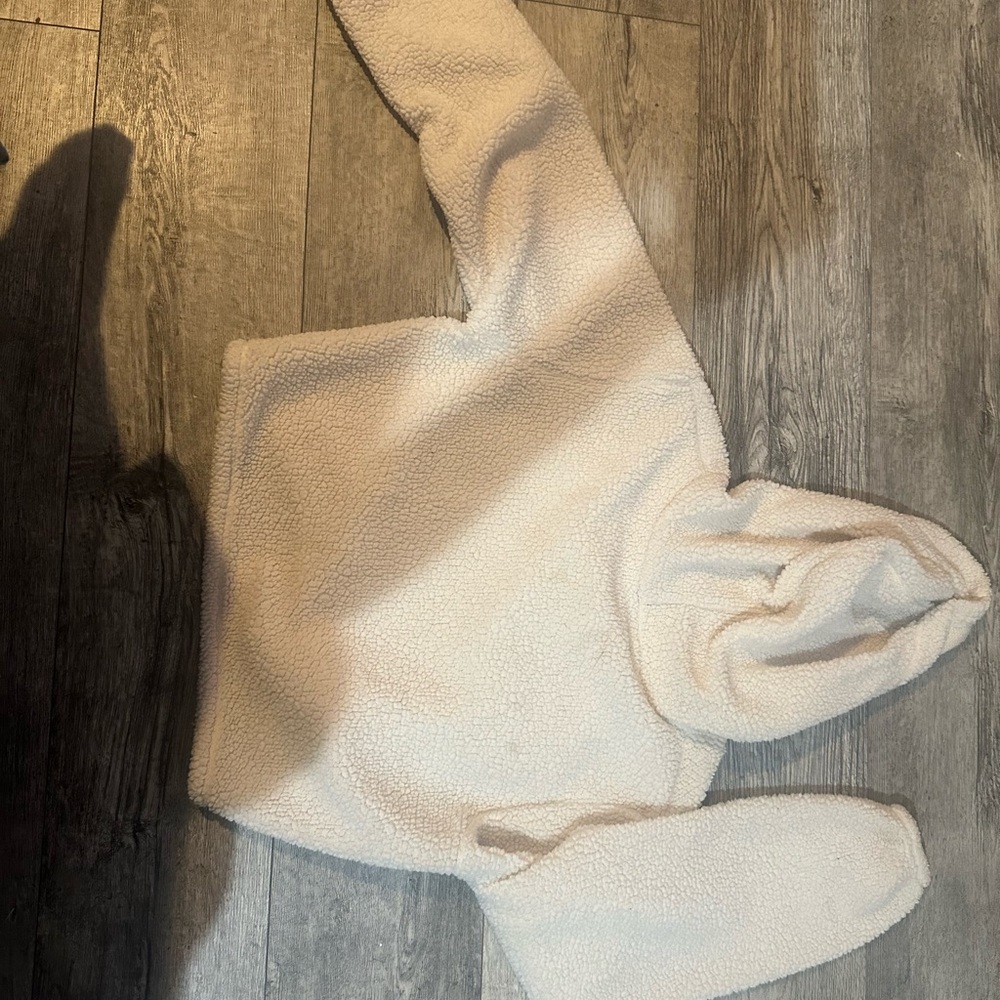 White puffy hoodie